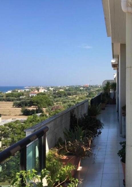 Luminoso Attico Apartment Trani Exterior photo